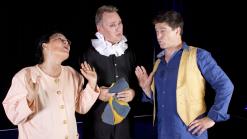  Eines der Highlights bei der Sommerbühne: Die Farce „Hamlet stirbt…. und geht danach Spaghetti essen“ © Freiburger Theater Compagnie